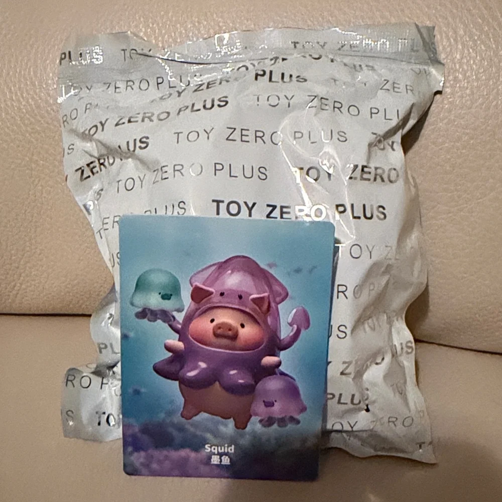 TOYZERO Lulu the Piggy Ocean Pink Collectible Figure